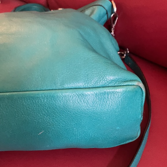 Michael Kors leather Satchel - Picture 4 of 11